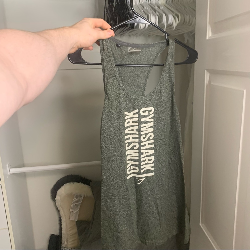Gymshark Stringer size L